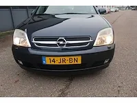 Opel vectra 2.2-16v elegance, 14-jr-bn - afbeelding 9 van  17