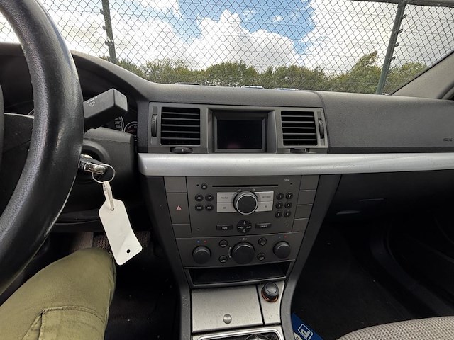 Opel vectra break design ed cdti,2005 - afbeelding 2 van  29