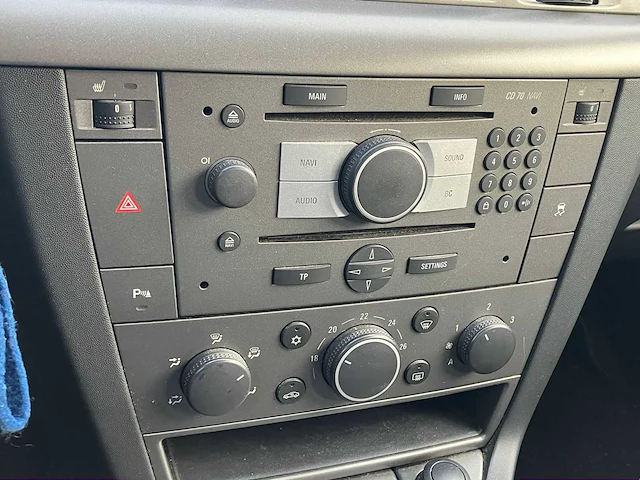 Opel vectra gts 1.8-16v sport , 22-tn-kv - afbeelding 12 van  12