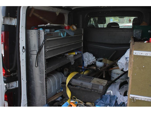 Opel vivaro 1.6 cdti l2h1 dc edition eco flex met kenteken v-499-dt. datum eerste toelating 8 februari 2017. - afbeelding 14 van  24
