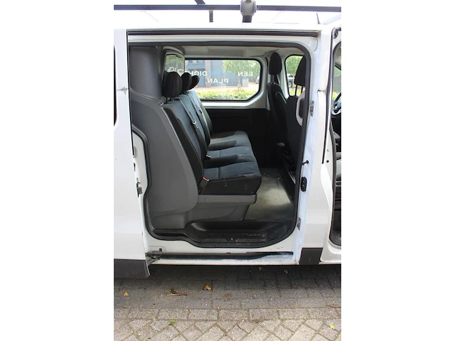 Opel vivaro 1.6 cdti l2h1 dc edition eco flex met kenteken v-499-dt. datum eerste toelating 8 februari 2017. - afbeelding 24 van  24