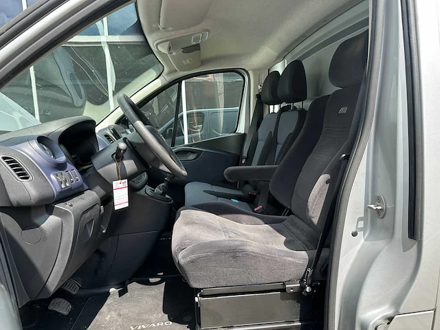 Opel vivaro 1.6 cdti sport 95pk 2016, v-212-bh bedrijfswagen - afbeelding 18 van  35