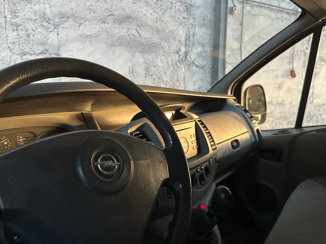 Opel vivaro 1.9 cdti l2h1 6-persoons 82pk 2004, 42-bp-tk - afbeelding 28 van  39