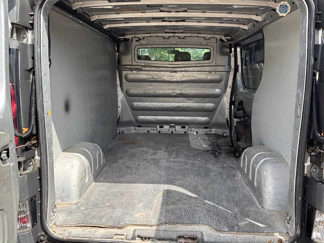 Opel vivaro 1.9 dti l1h1, 53-bl-lp - afbeelding 8 van  9