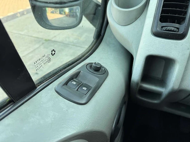 Opel vivaro 1.9 dti l1h1 airco lage km stand 37-bl-zn - afbeelding 6 van  19