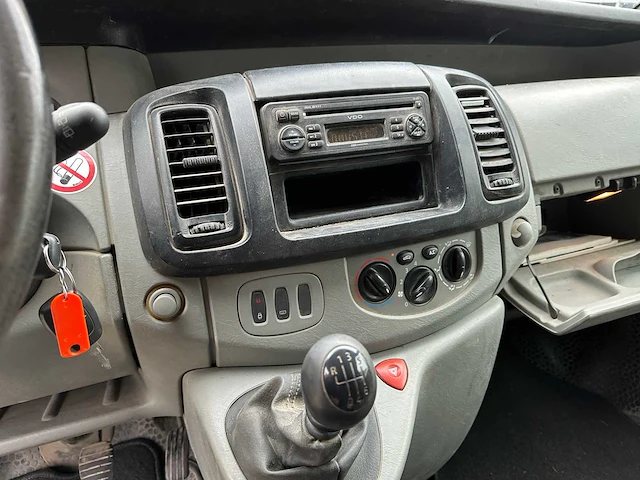 Opel vivaro 2.5 cdti 114pk 2008 bedrijfswagen, 90-vtr-9 youngtimer - afbeelding 9 van  32