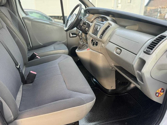 Opel vivaro 2.5 cdti 84kw dpf 2.9t l1h1 camper/kampeerwagen org nl nap hxb-92-r - afbeelding 19 van  27