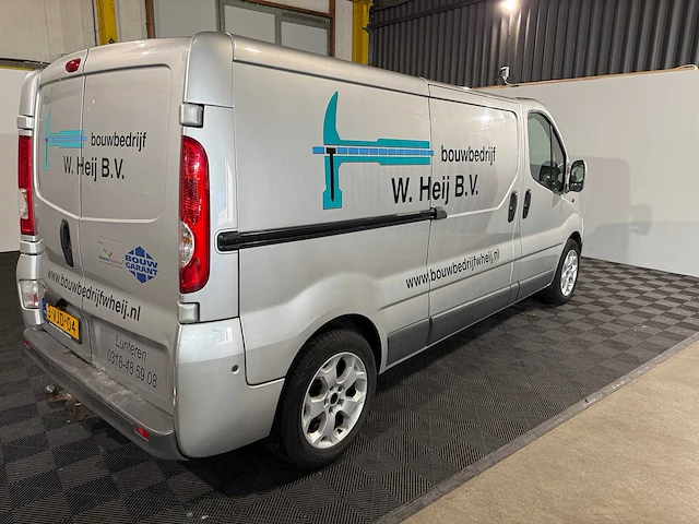 Opel vivaro 2.5 cdti l2h1, 3-vjd-04 - afbeelding 10 van  14