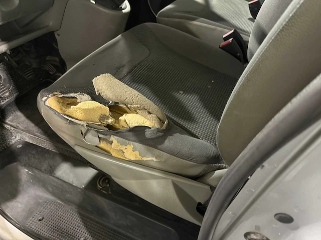 Opel vivaro 2.5 cdti l2h1, 3-vjd-04 - afbeelding 13 van  14