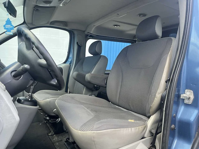 Opel vivaro 2.5 cdti l2h1 dc van | 5-vkb-18 - afbeelding 10 van  24