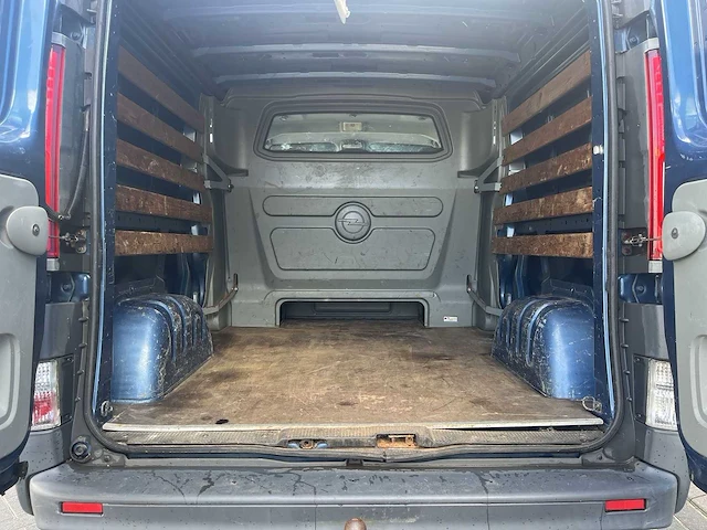 Opel vivaro 2.5 cdti l2h1 dc van | 5-vkb-18 - afbeelding 19 van  24