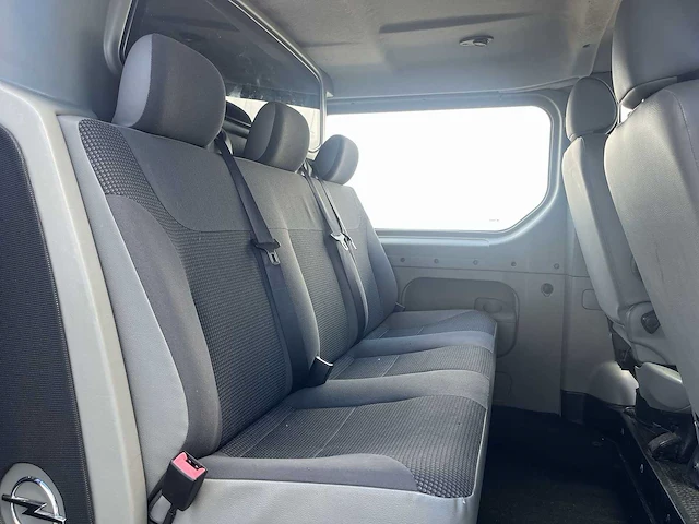 Opel vivaro 2.5 cdti l2h1 dc van | 5-vkb-18 - afbeelding 21 van  24
