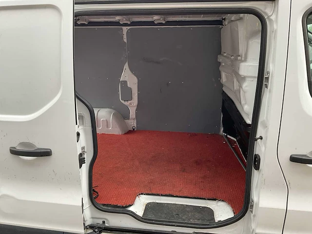 Opel vivaro bedrijfswagen - afbeelding 17 van  19