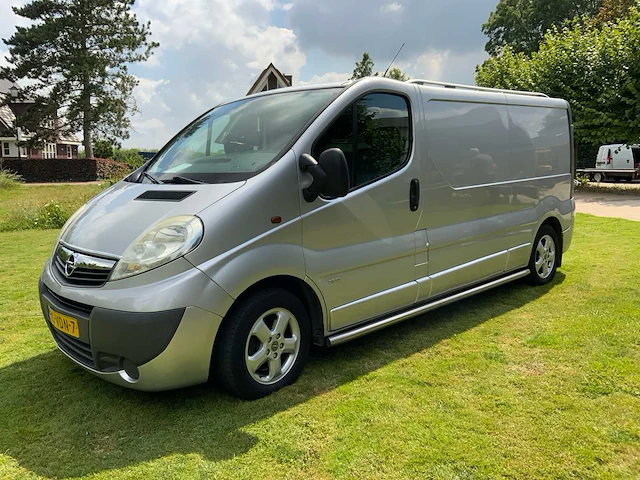 Opel vivaro bedrijfswagen - afbeelding 1 van  36