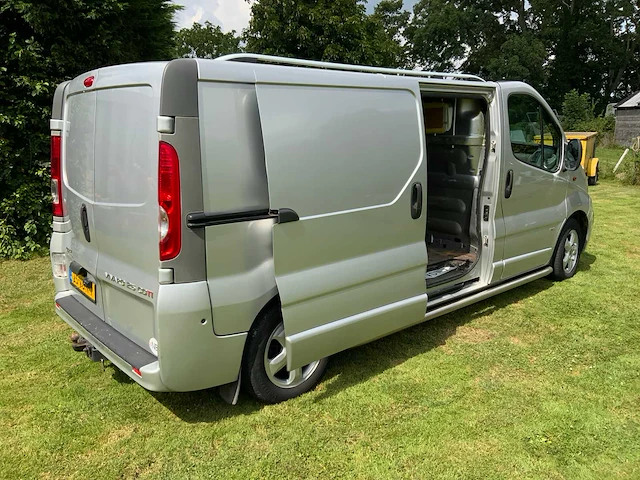 Opel vivaro bedrijfswagen - afbeelding 32 van  36