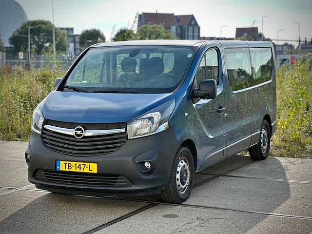 Opel vivaro combi 1.6 cdti biturbo 9persoons; tb-147-l - afbeelding 1 van  15