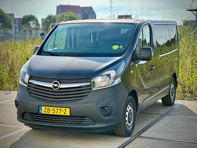 Opel vivaro combi 1.6 cdti biturbo 9persoons; zb-577-z - afbeelding 1 van  15