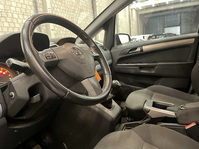 Opel zafira 1.6 enjoy car 2006 | 86-sn-vh - afbeelding 2 van  26