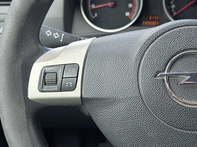 Opel zafira 1.6 temptation car 2010 | 11-klz-4 - afbeelding 15 van  24