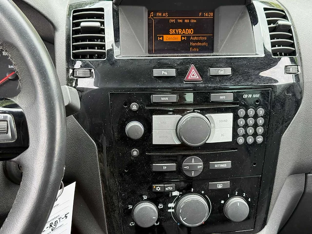 Opel zafira 1.8 111 years edition, 22-rgt-5 - afbeelding 2 van  15