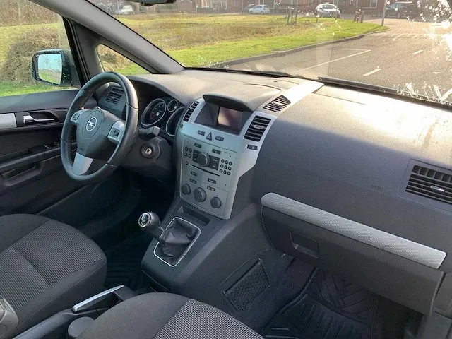 Opel zafira 1.8 111 years edition, 9-spg-44 - afbeelding 4 van  22