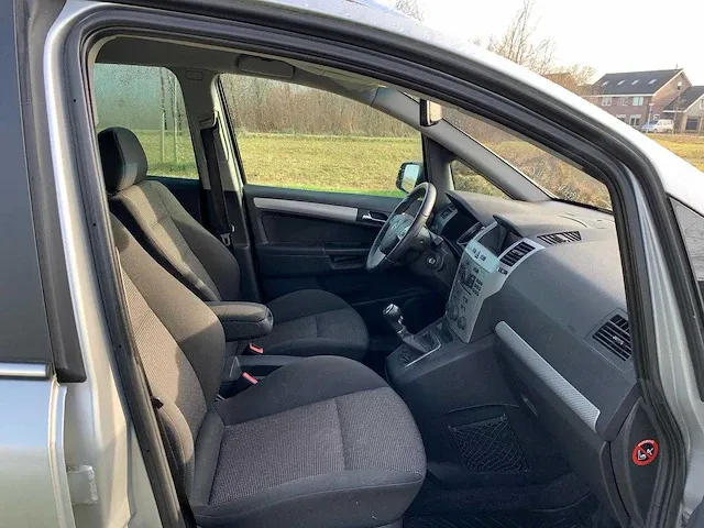 Opel zafira 1.8 111 years edition, 9-spg-44 - afbeelding 22 van  22