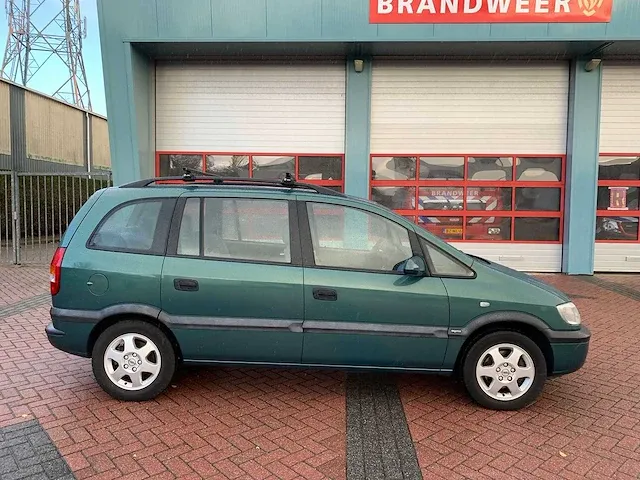 Opel zafira 1.8 16v elegance, 14-gn-pg - afbeelding 8 van  12