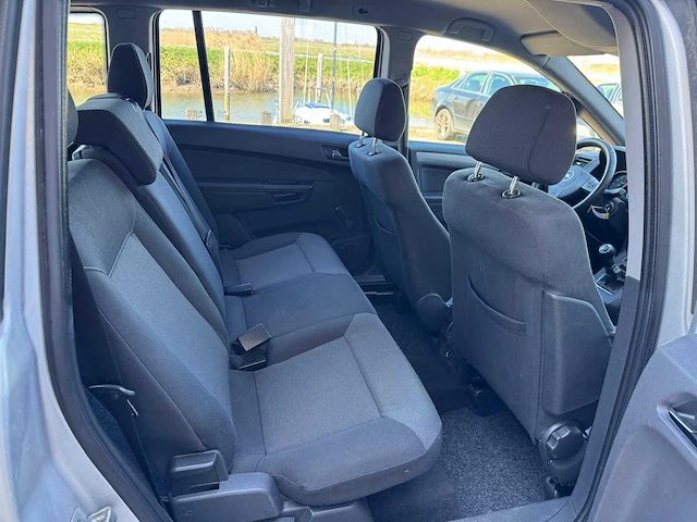 Opel zafira 1.8 business 7 persoons 00-lpp-1 - afbeelding 16 van  17