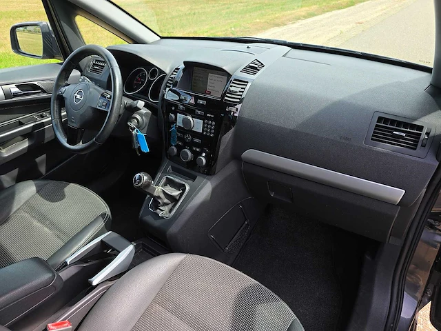Opel zafira 1.8 cosmo, 58-ljk-4 - afbeelding 4 van  29