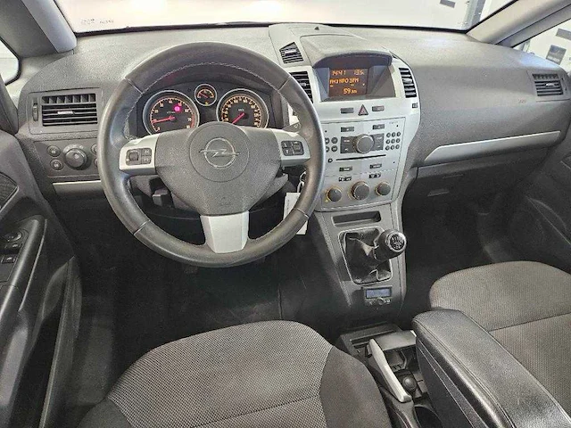 Opel zafira 1.8 cosmo 7 persoons 2009 | kv-066-v - afbeelding 10 van  21