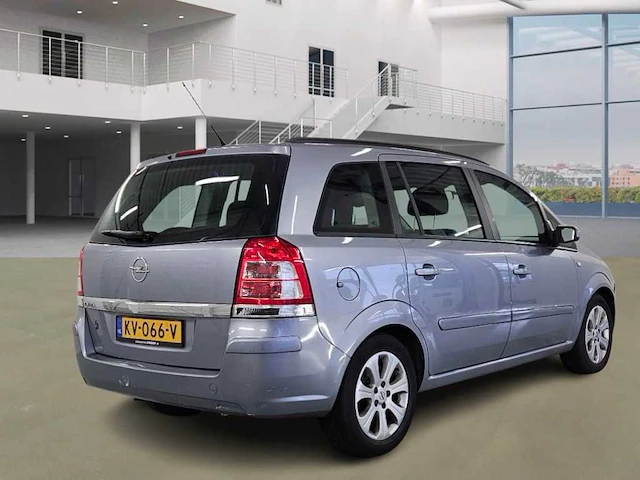 Opel zafira 1.8 cosmo 7 persoons 2009 | kv-066-v - afbeelding 15 van  21