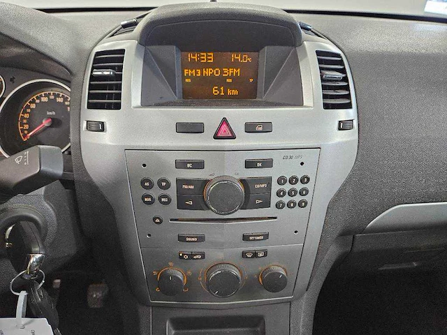 Opel zafira 1.8 cosmo 7 persoons 2009 | kv-066-v - afbeelding 20 van  21
