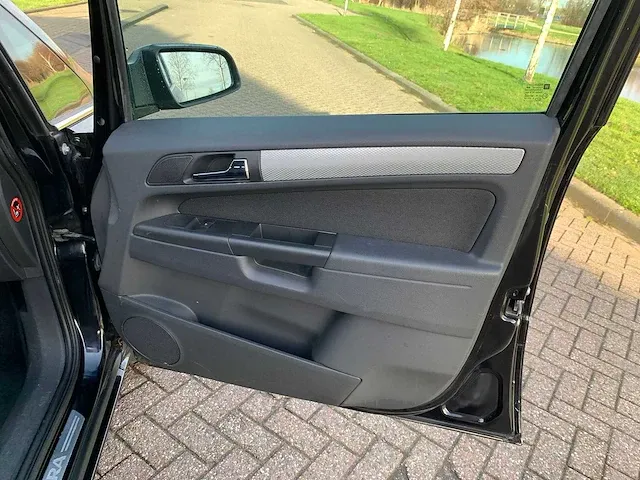 Opel zafira 1.8 enjoy sport 7 persoons automaat, rg-225-f - afbeelding 9 van  25