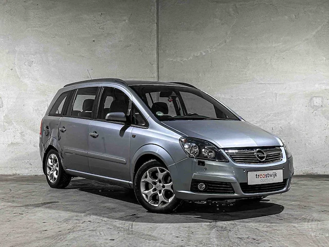 Opel zafira 1.9 cdti enjoy 7-persoons 120pk 2005, p-660-px - afbeelding 34 van  39