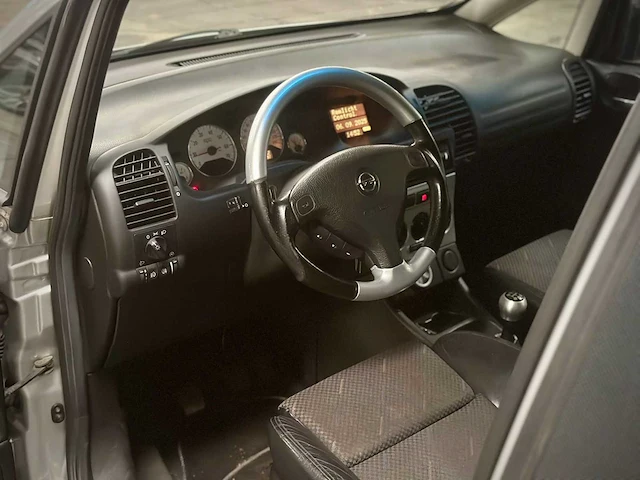 Opel zafira 2.0 16v opc, 83-jk-zz - afbeelding 5 van  14