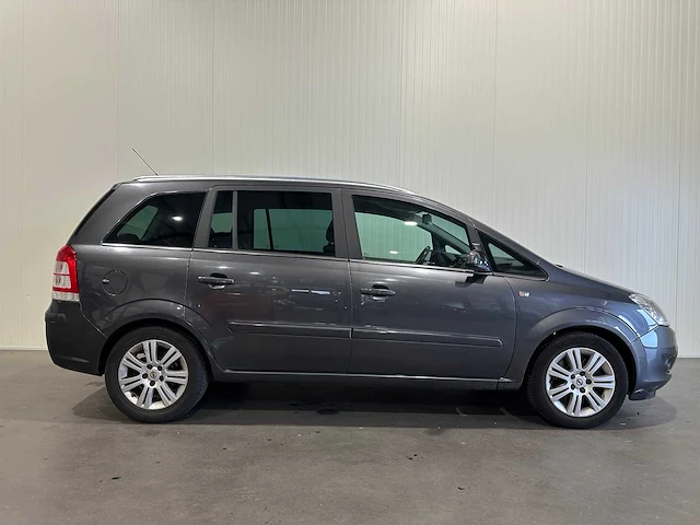 Opel zafira 2.2 cosmo automaat 06-gdd-9 - afbeelding 6 van  24