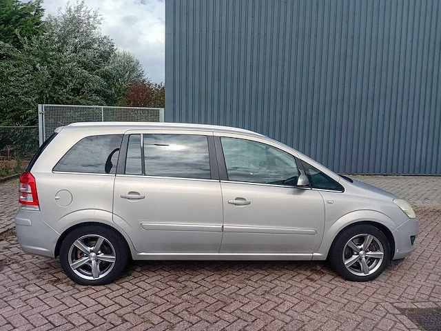 Opel zafira 2.2 cosmo automaat airco navi 7pers, 06-gkg-1 - afbeelding 23 van  23