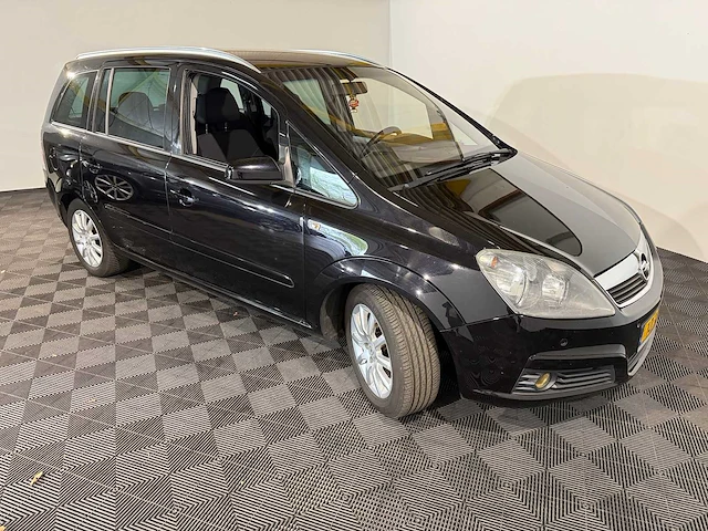 Opel zafira 2.2 temptation, 10-xd-nj - afbeelding 9 van  12