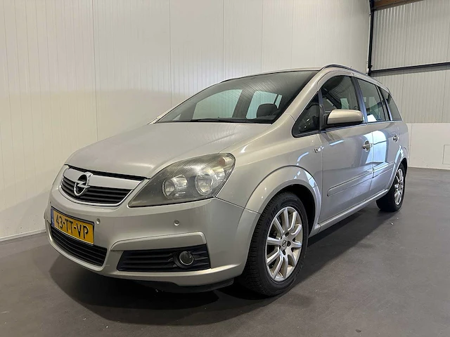Opel zafira 2.2 temptation 43-tt-vp - afbeelding 1 van  22