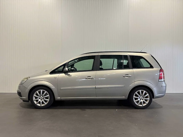 Opel zafira 2.2 temptation 43-tt-vp - afbeelding 12 van  22