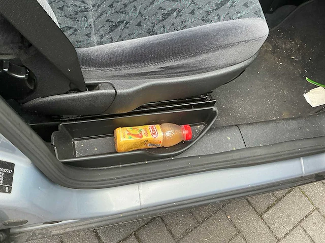 Opel zafira personenauto (03-gf-hg) - afbeelding 32 van  47