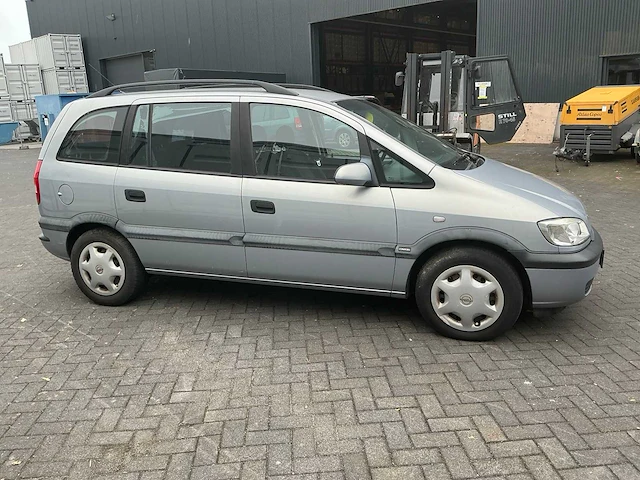 Opel zafira personenauto (03-gf-hg) - afbeelding 34 van  47