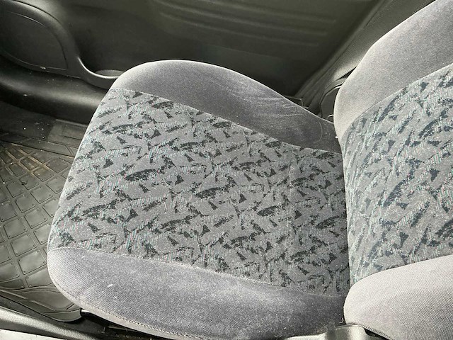 Opel zafira personenauto(15-fv-sx) - afbeelding 30 van  42