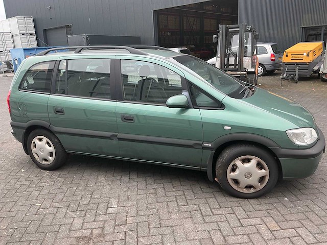 Opel zafira personenauto(15-fv-sx) - afbeelding 34 van  42