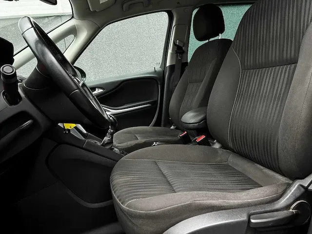 Opel zafira tourer 1.6 cdti business+ | 8-xlp-05 - afbeelding 27 van  28