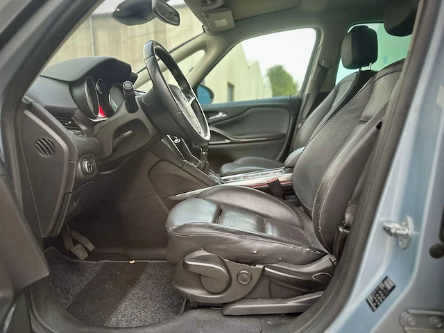 Opel zafira tourer 1.6 cdti cosmo 7p ; 1-sld-35 - afbeelding 10 van  14
