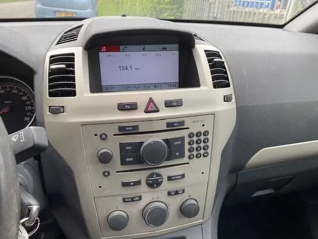 Opel zafira - afbeelding 3 van  13