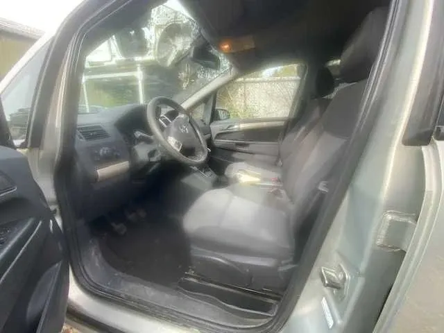 Opel zafira - afbeelding 10 van  13
