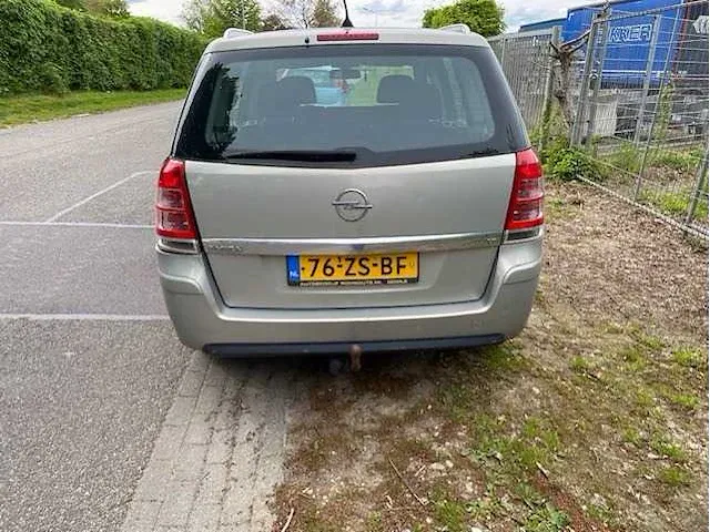 Opel zafira - afbeelding 12 van  13