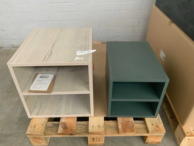Open badkamer hangkast (2x) - afbeelding 1 van  4